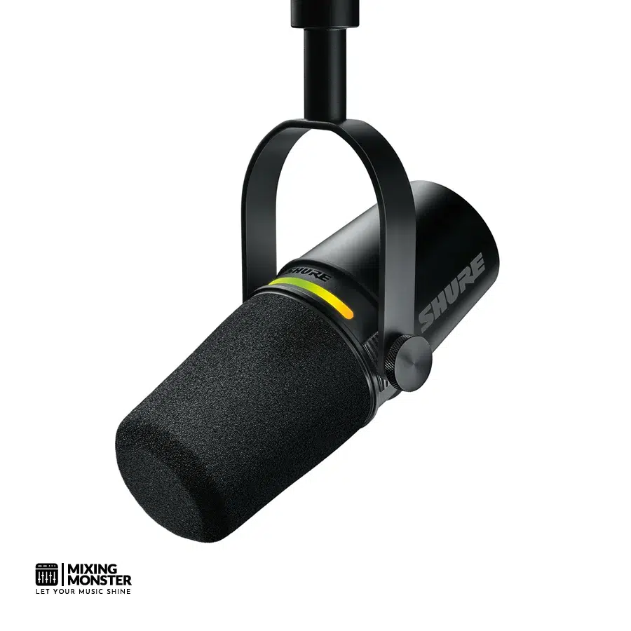 Shure MV7 Plus